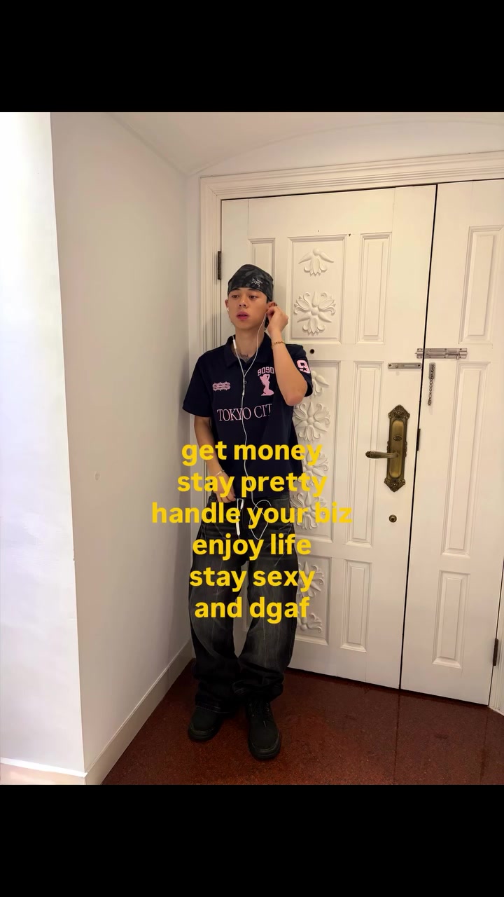 9090 Tokyo City Polo Shirt and Baggy Jeans Outfit