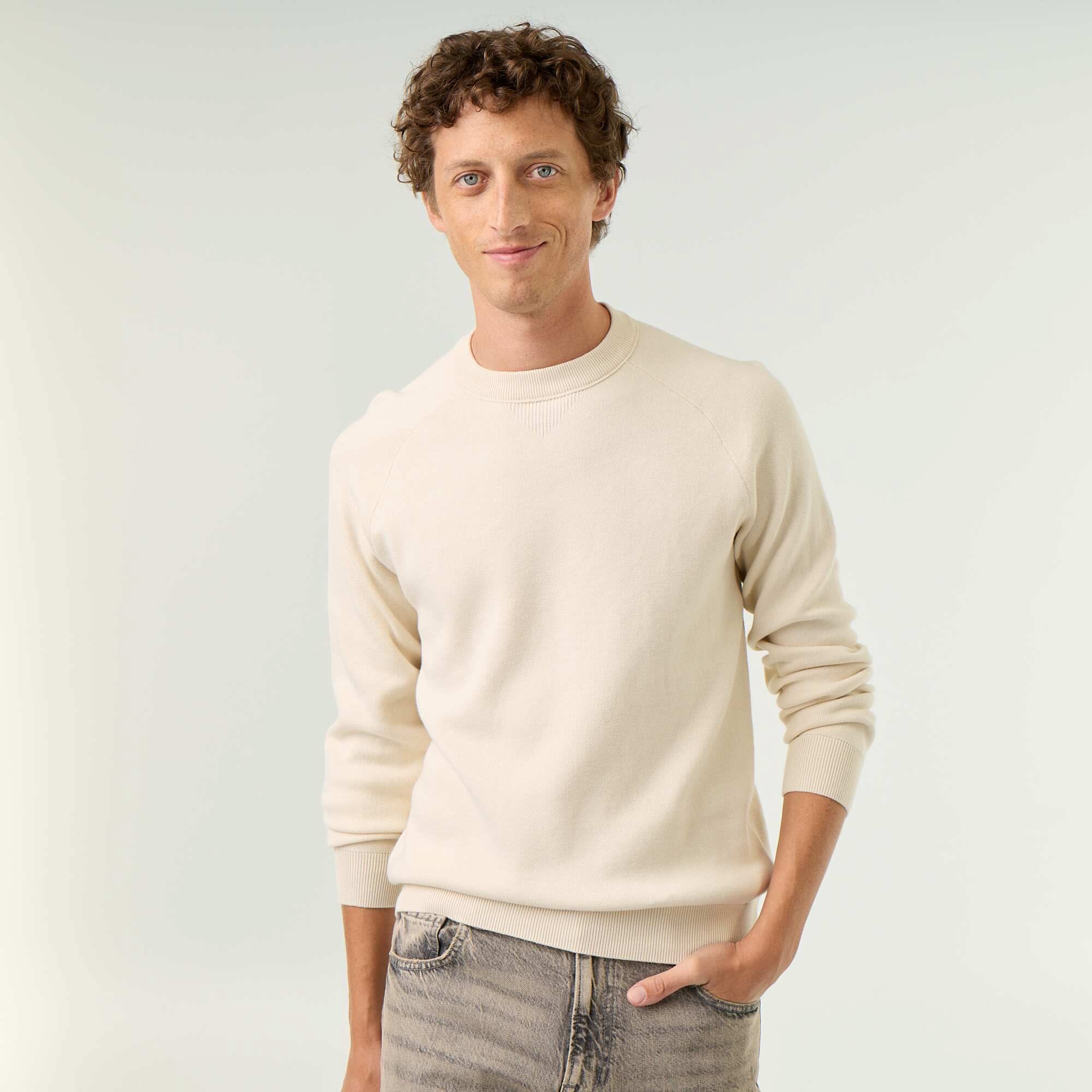 Kiabi Off-white Crewneck Sweater — Ribbed Crewneck with V-stitch