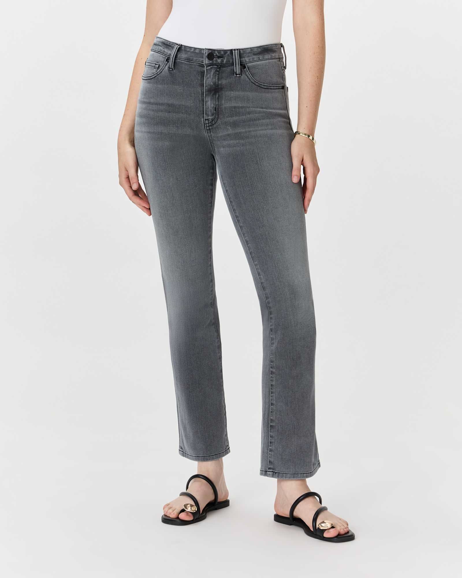 Bella Stretch Straight Jeans
