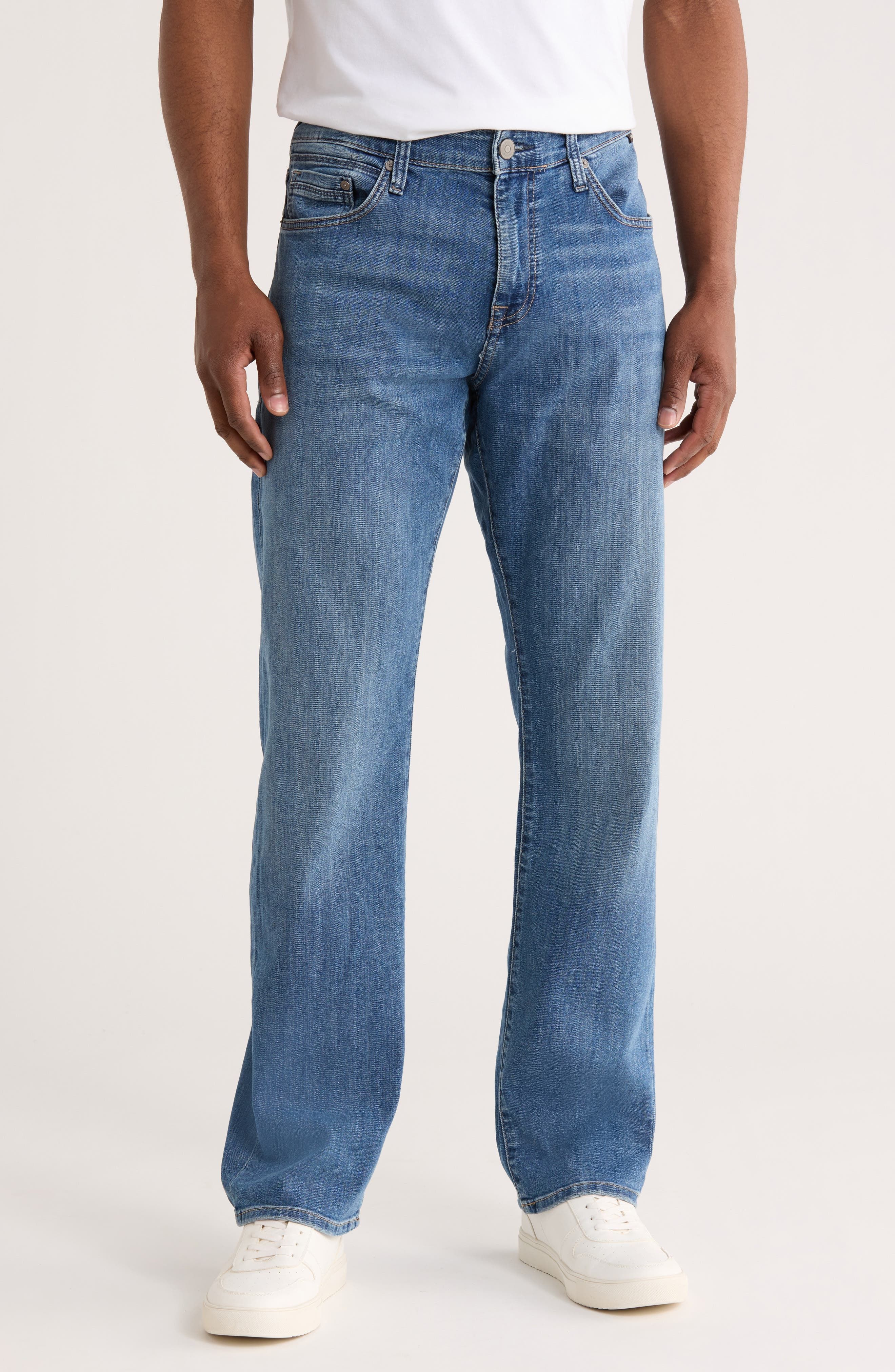 Casual Medium Wash Blue Jeans — Classic Five-pocket Style, Light