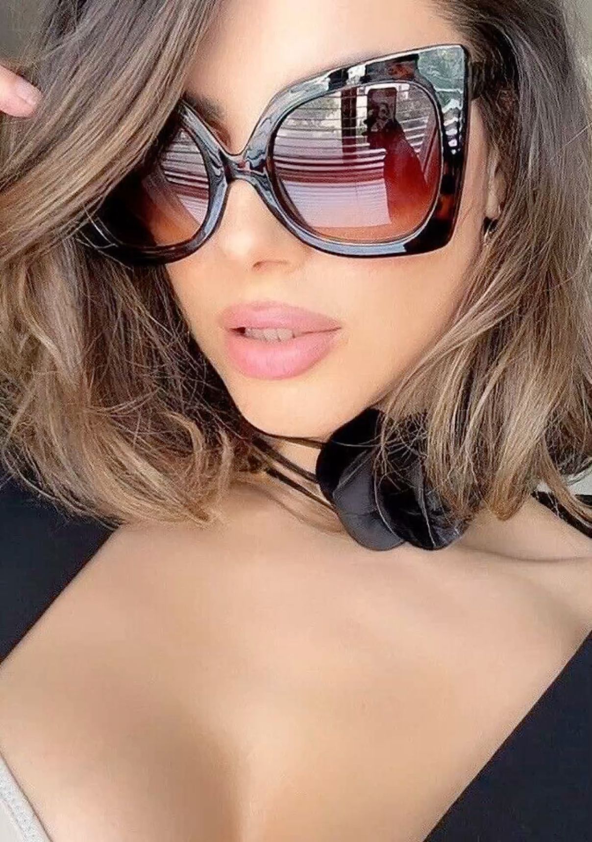 Olivia Culpo Black Tortoise Sunglasses — Oversized Cat-eye Frame
