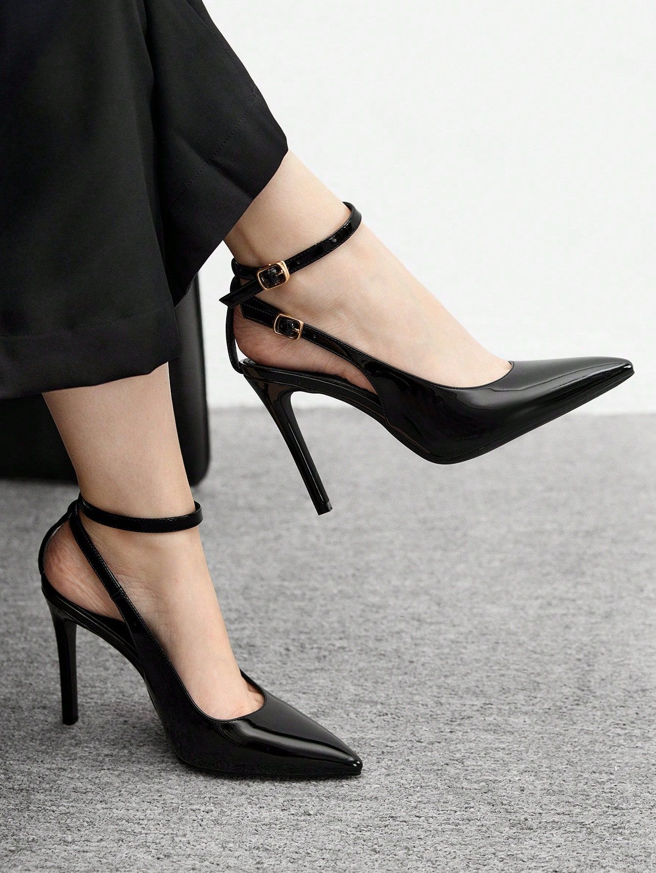 Minimalist Glossy Black Slingback High Heels — Pointed Toe, Double