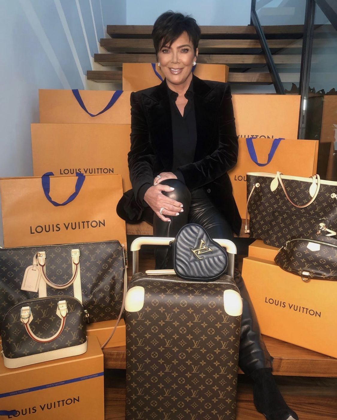 Kris Jenner Instagram: @yuriaec
