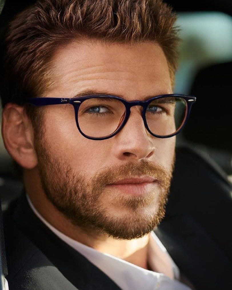 Liam Hemsworth Navy Blue Eyeglasses — Round Frames, Keyhole Bridge