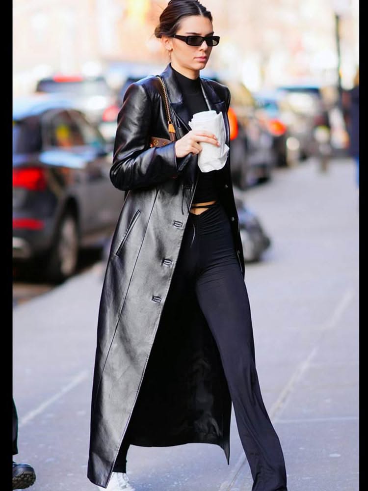 Kendall Jenner Black Trench Coat — Notched Lapels, Single-breasted