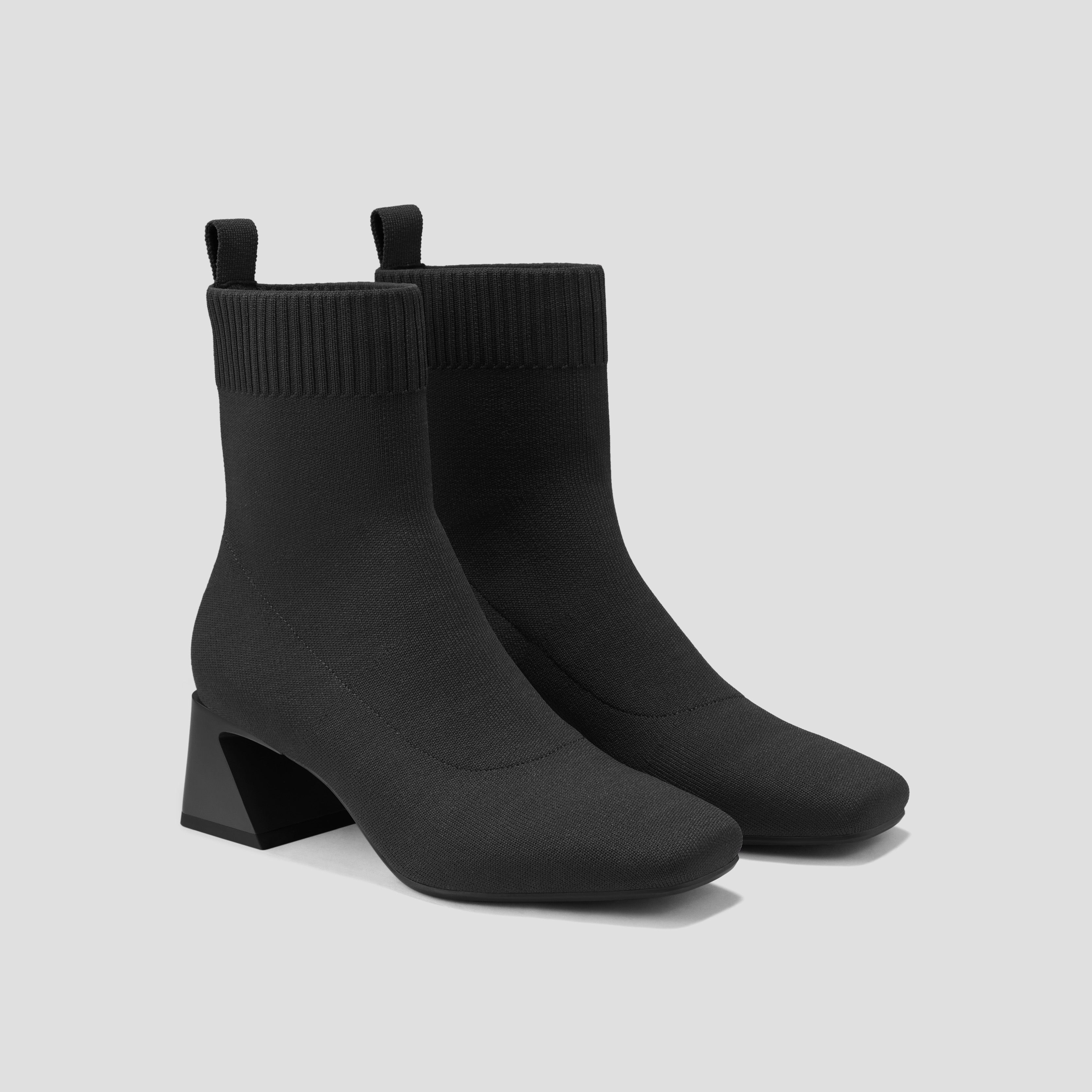 VIVAIA Black Ankle Boots — Square Toe, Ribbed Collar, Pull Tab