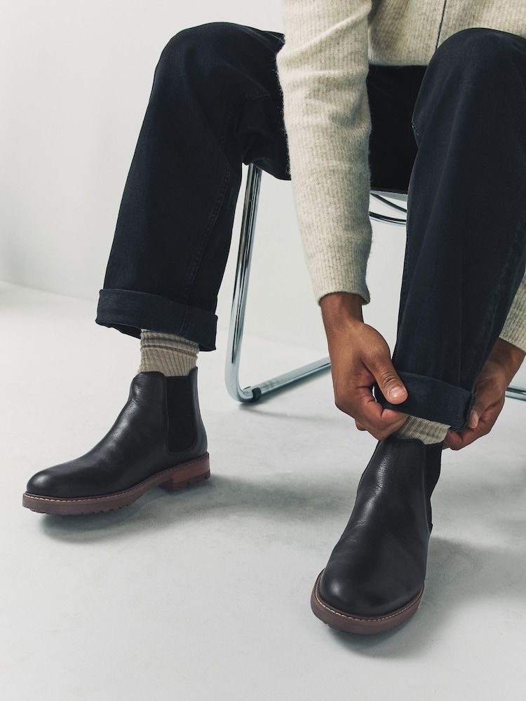 Black Casual Leather Chelsea Boots