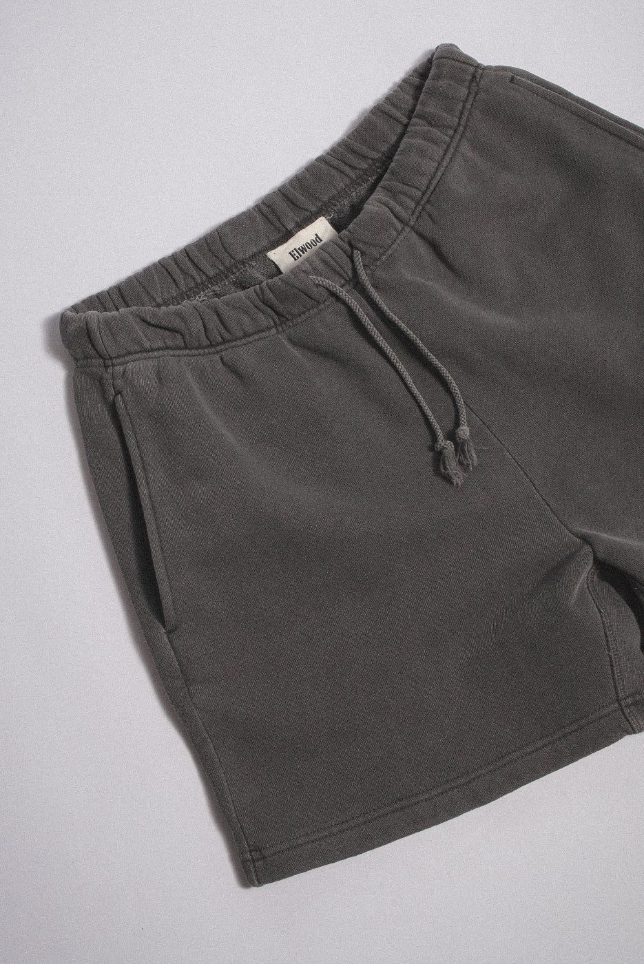 CORE SWEATSHORT