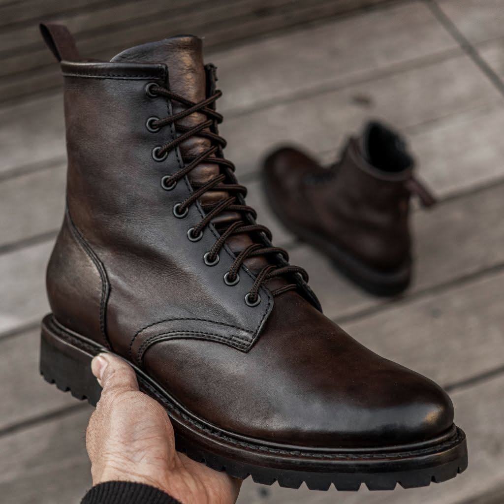 Stomper | Old English - 8.5