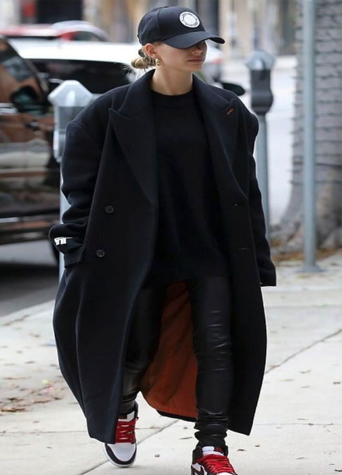 Hailey Bieber Hailey Bieber Coat