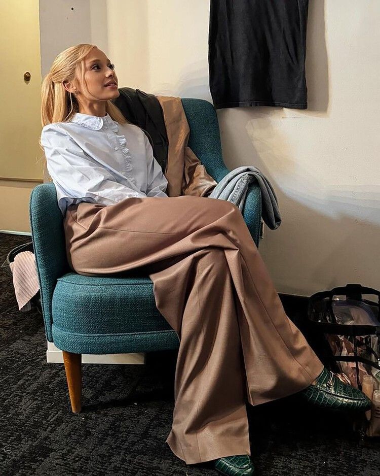 Ariana Grande Taupe Brown Wide-leg Trousers — High Rise, Pressed