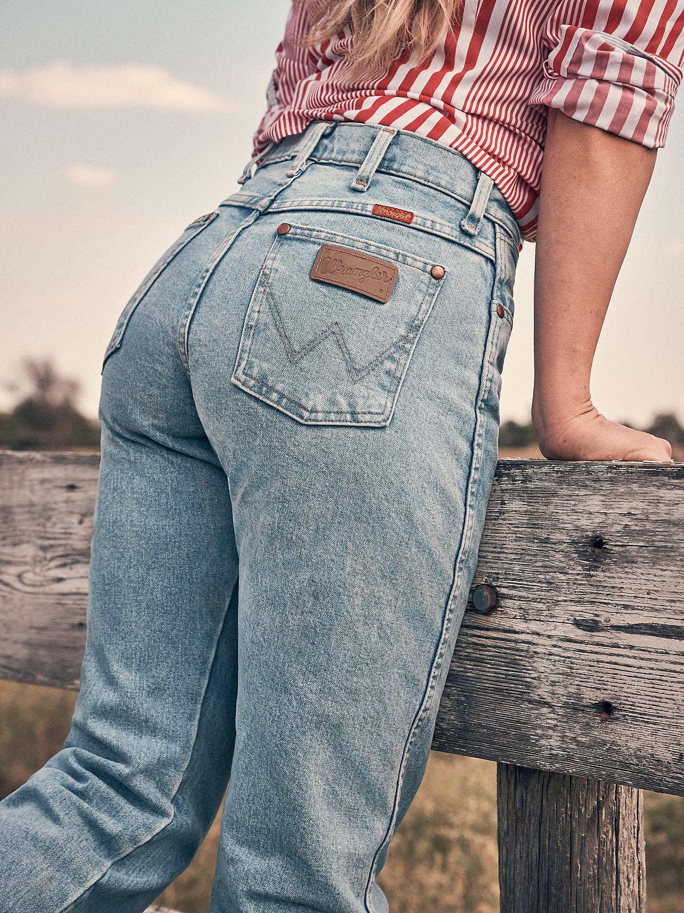 Wrangler Light Wash Blue Jeans — High Rise, Back Patch Pockets with W