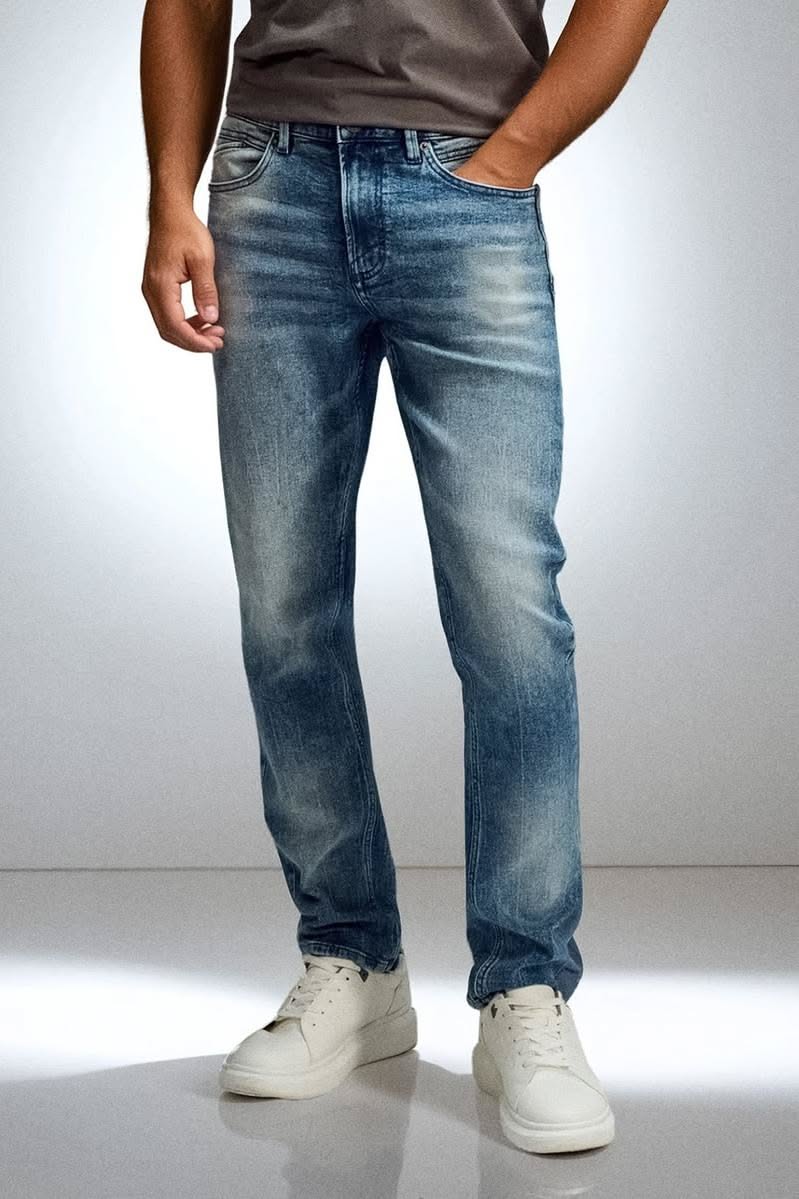 Slim Fit Дънки с Ефект на Изтърканост