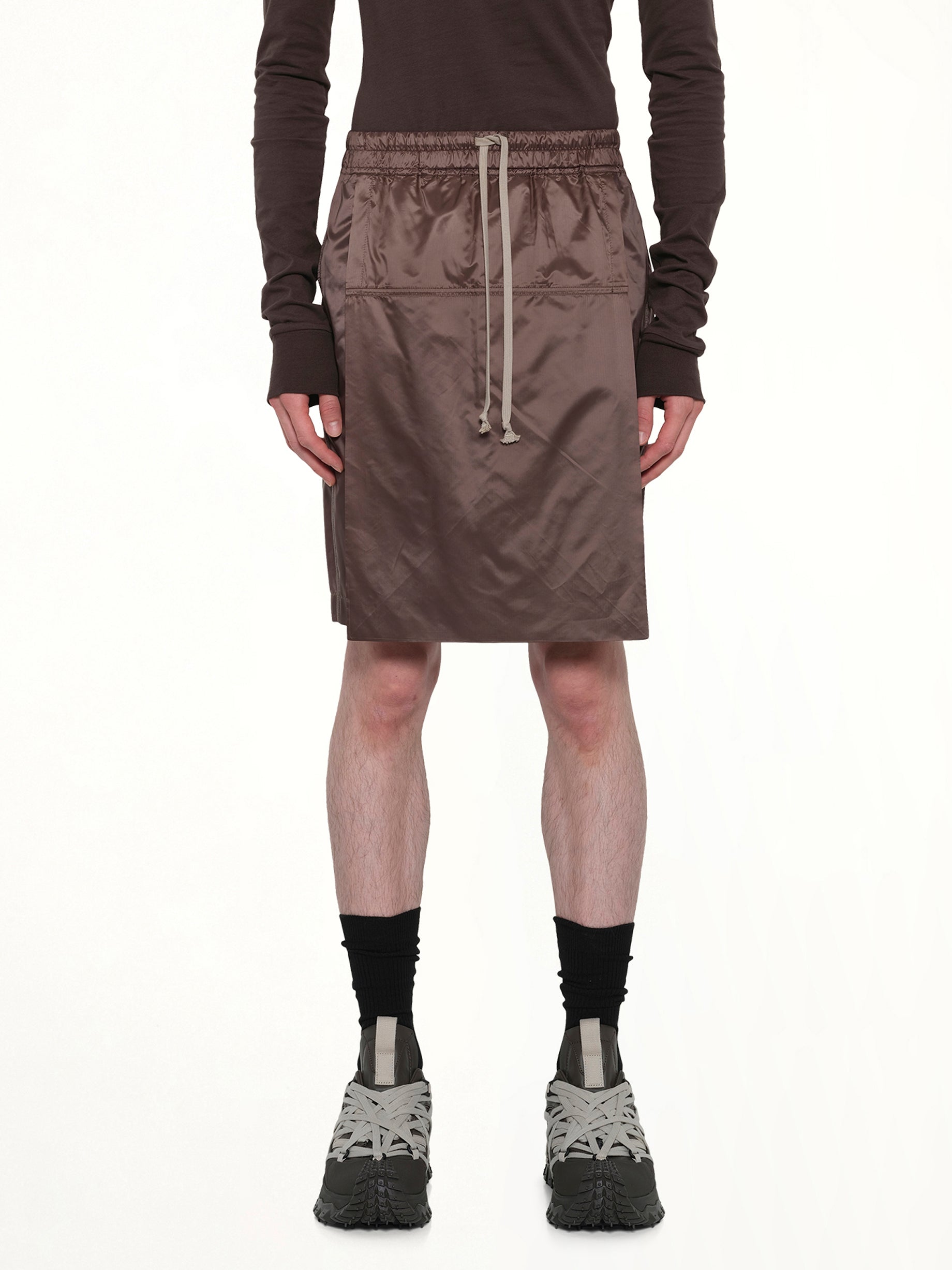 RICK OWENS Rick Owens x Moncler Kiltshorts in Dark Dust