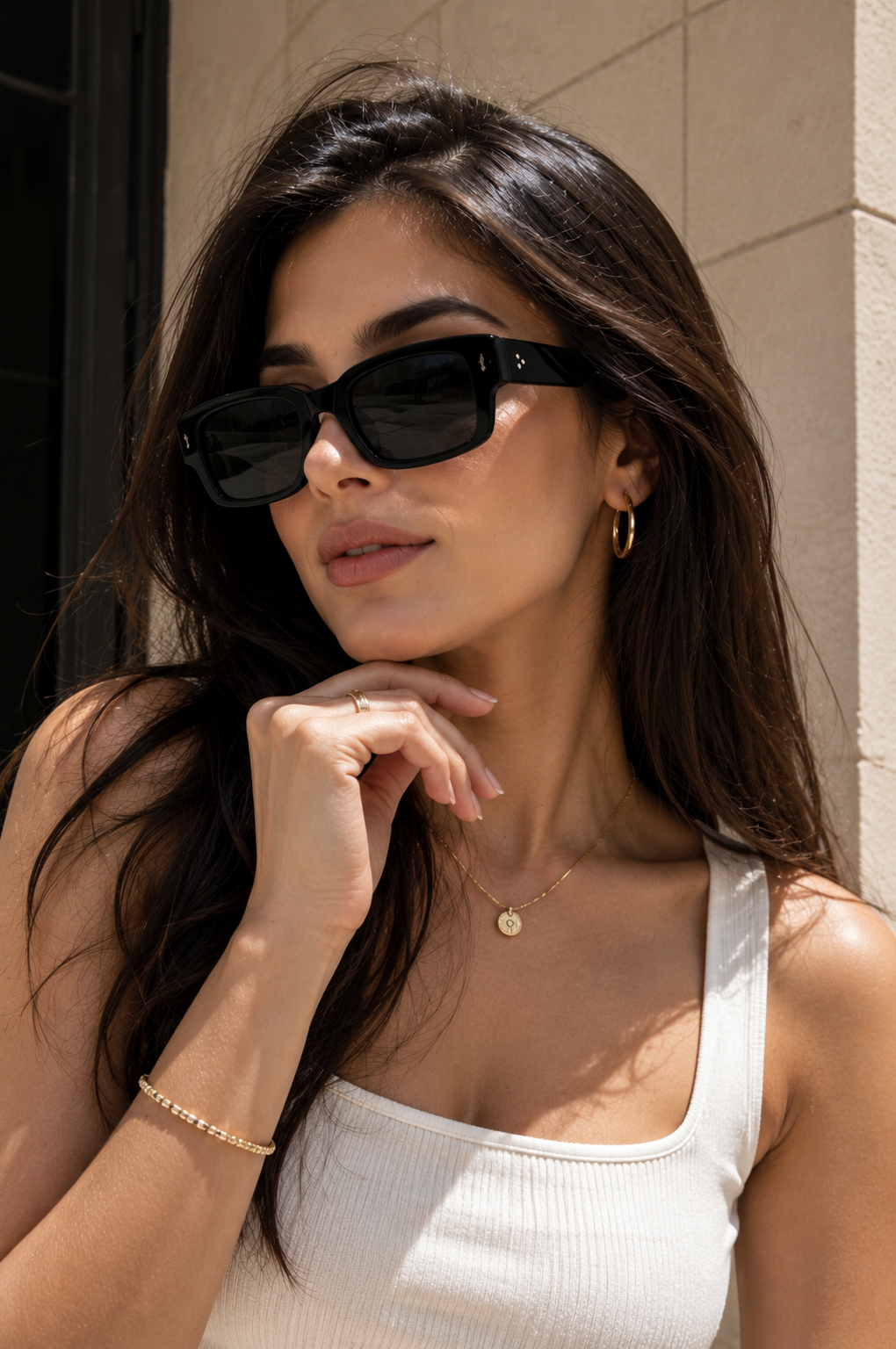 Minimalist Black Sunglasses — Rectangular Thick-frame Sunglasses