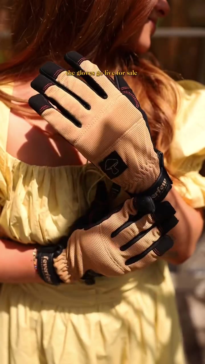 Feverfew Garden Co. Maple Mushroom Gardening Gloves