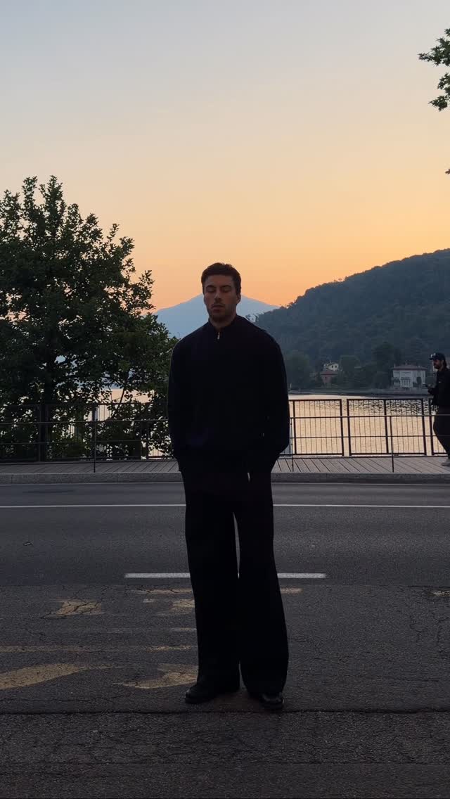 casual black tracksuit — quarter-zip collar, dropped shoulders, relaxed fit