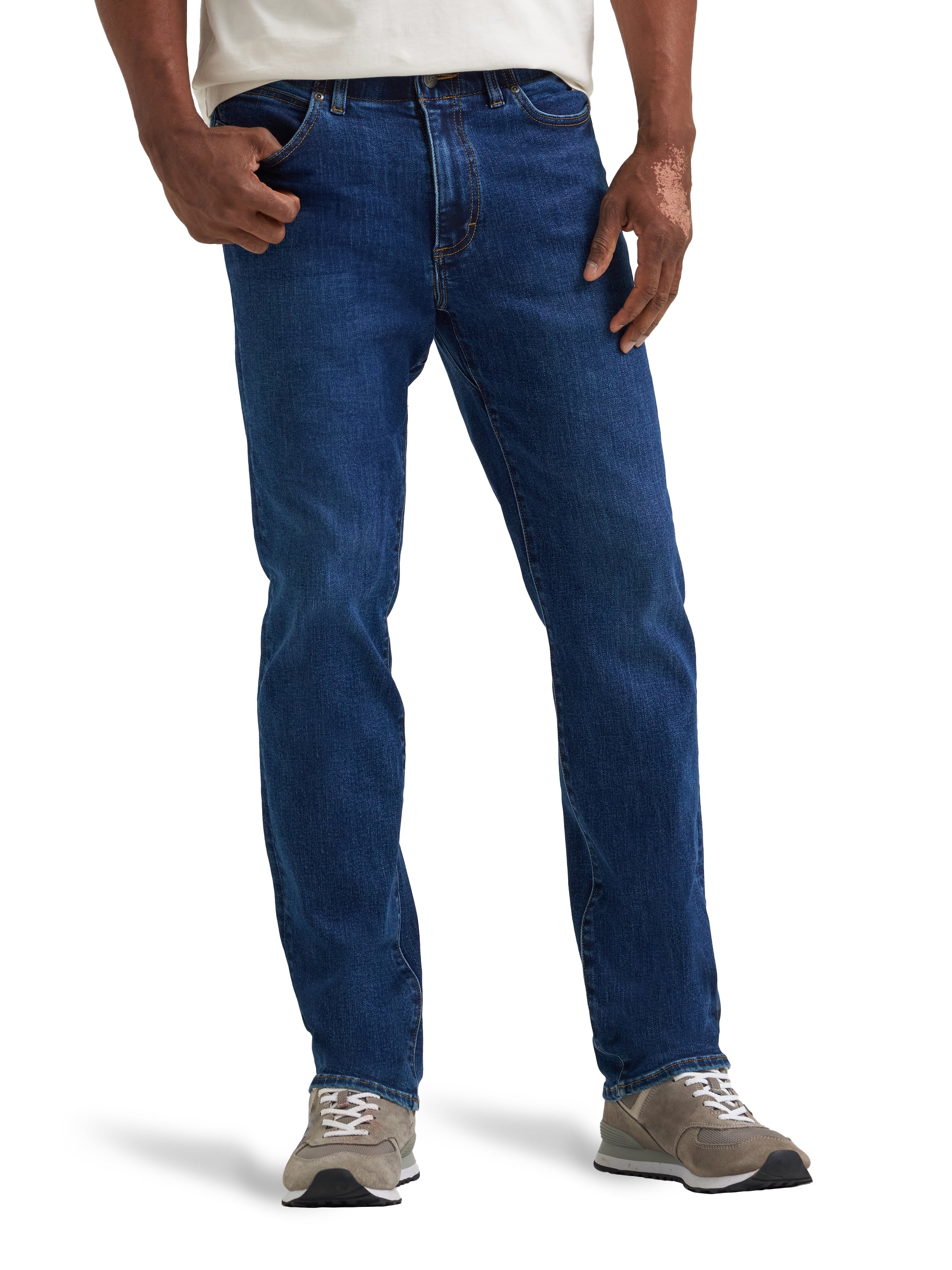 Lee ® Men's Extreme Motion Slim Straight Jean with Flex Waistband