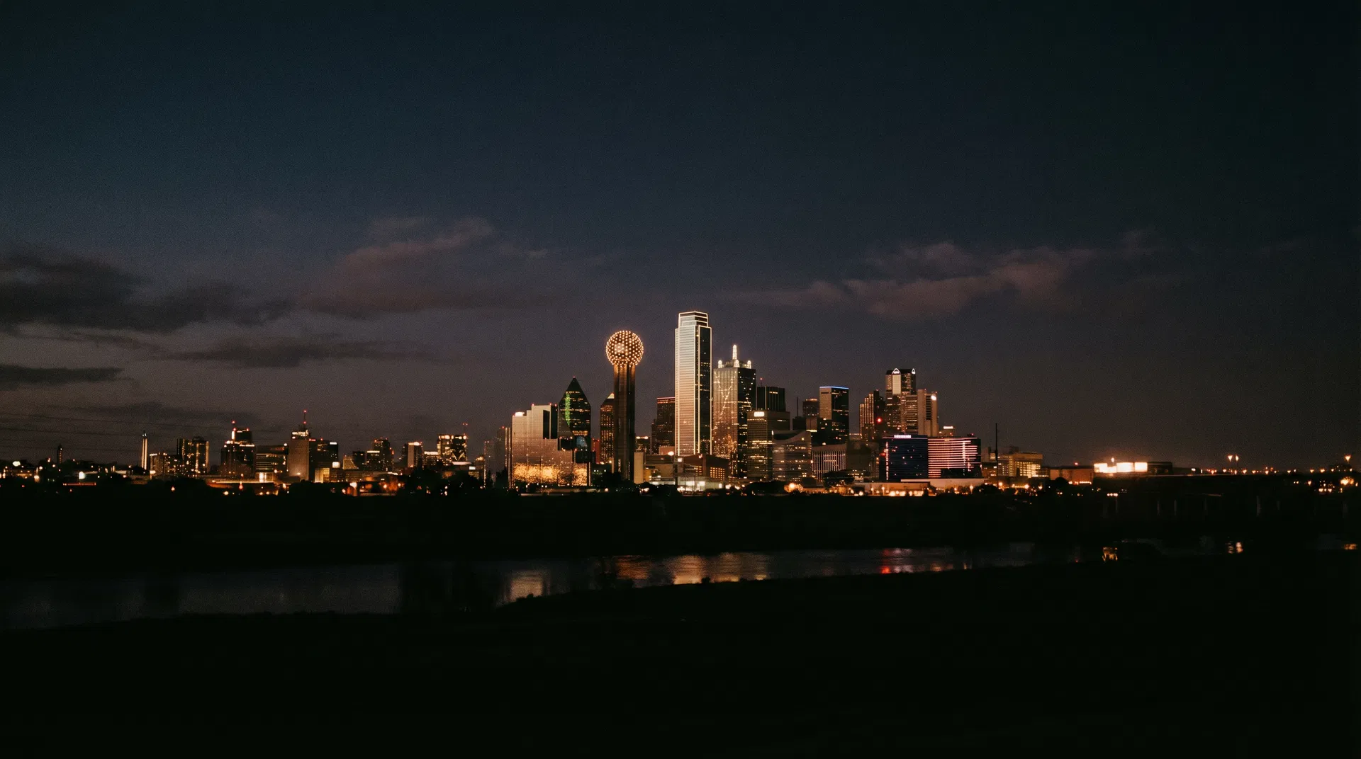 Dallas skyline at night