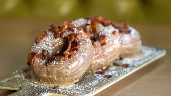Best Snacks at Disneyland for 2025