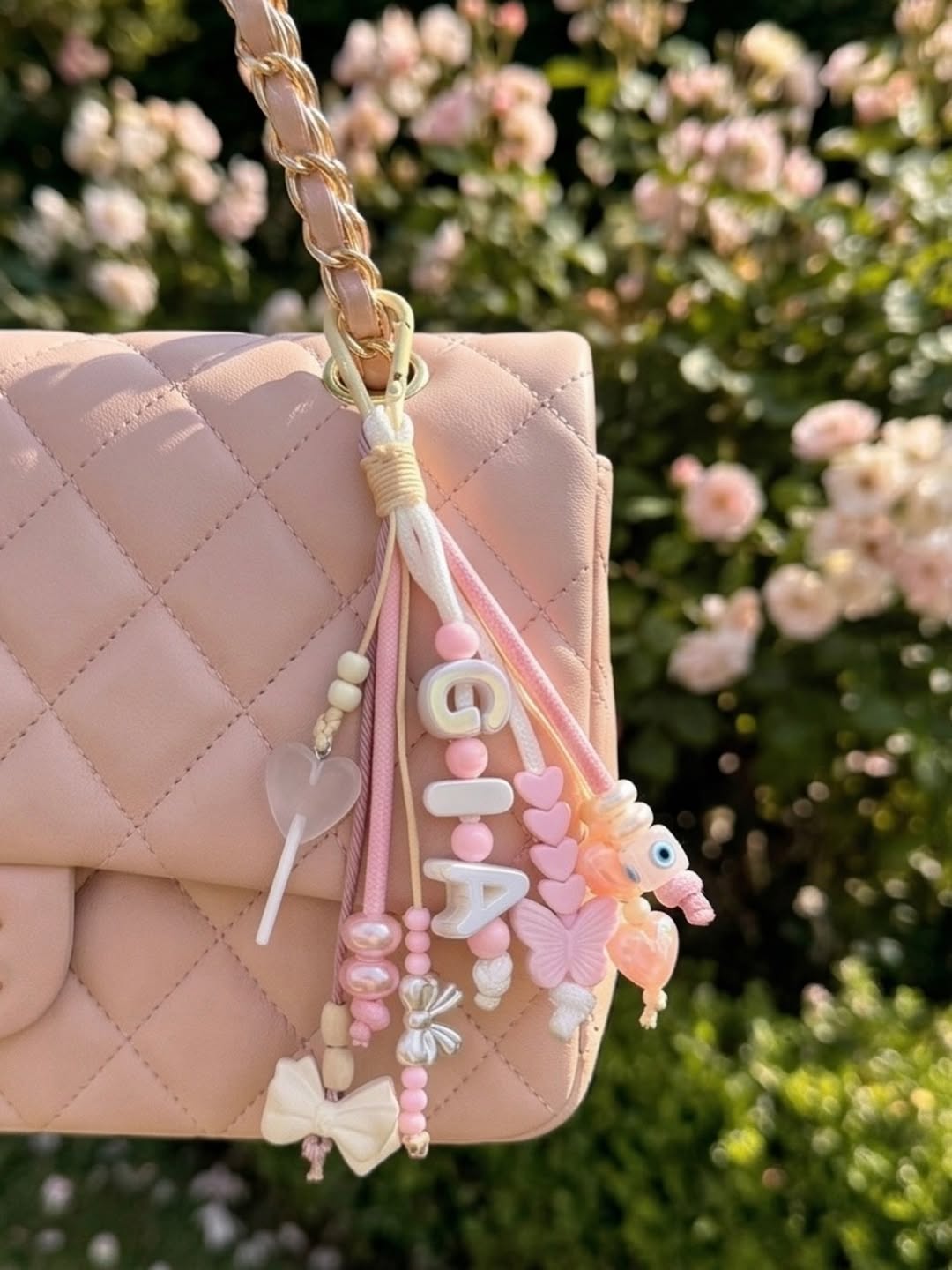 Slightly obsessed 🎀🌸🫶🏼🤍👜
