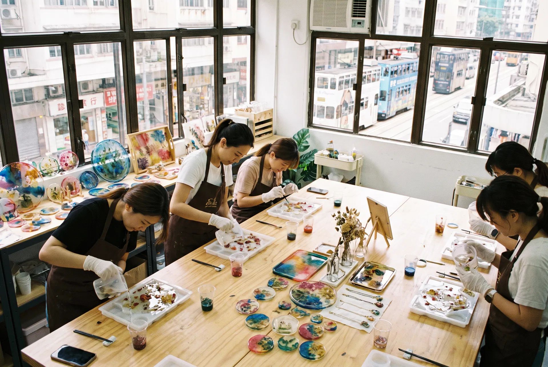 企業手工藝工作坊 學員完成作品|結合 剪紙工作坊 與 流體熊工作坊 主題
