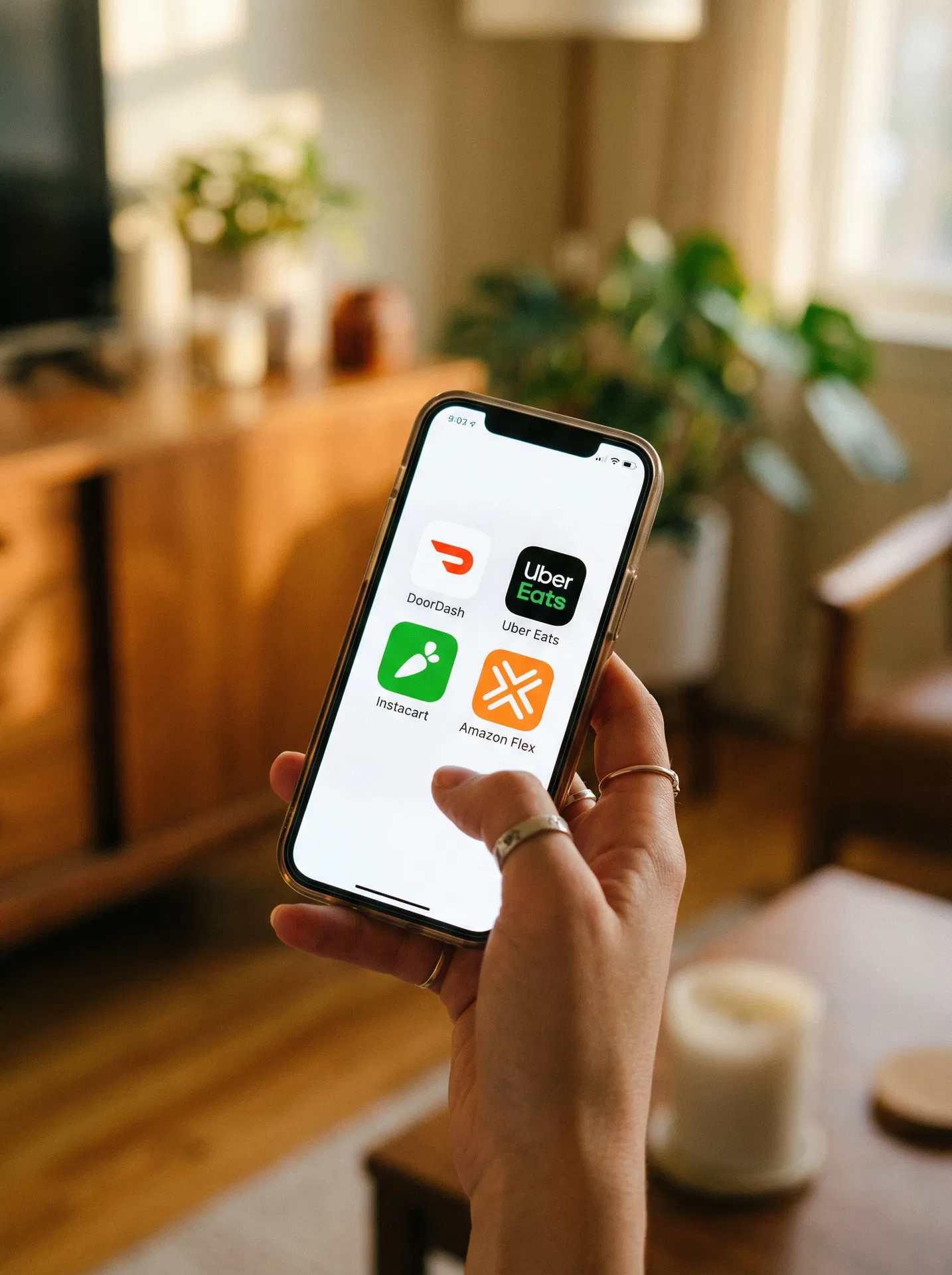 Gig worker apps on phone - DoorDash, Uber Eats, Instacart, Amazon Flex