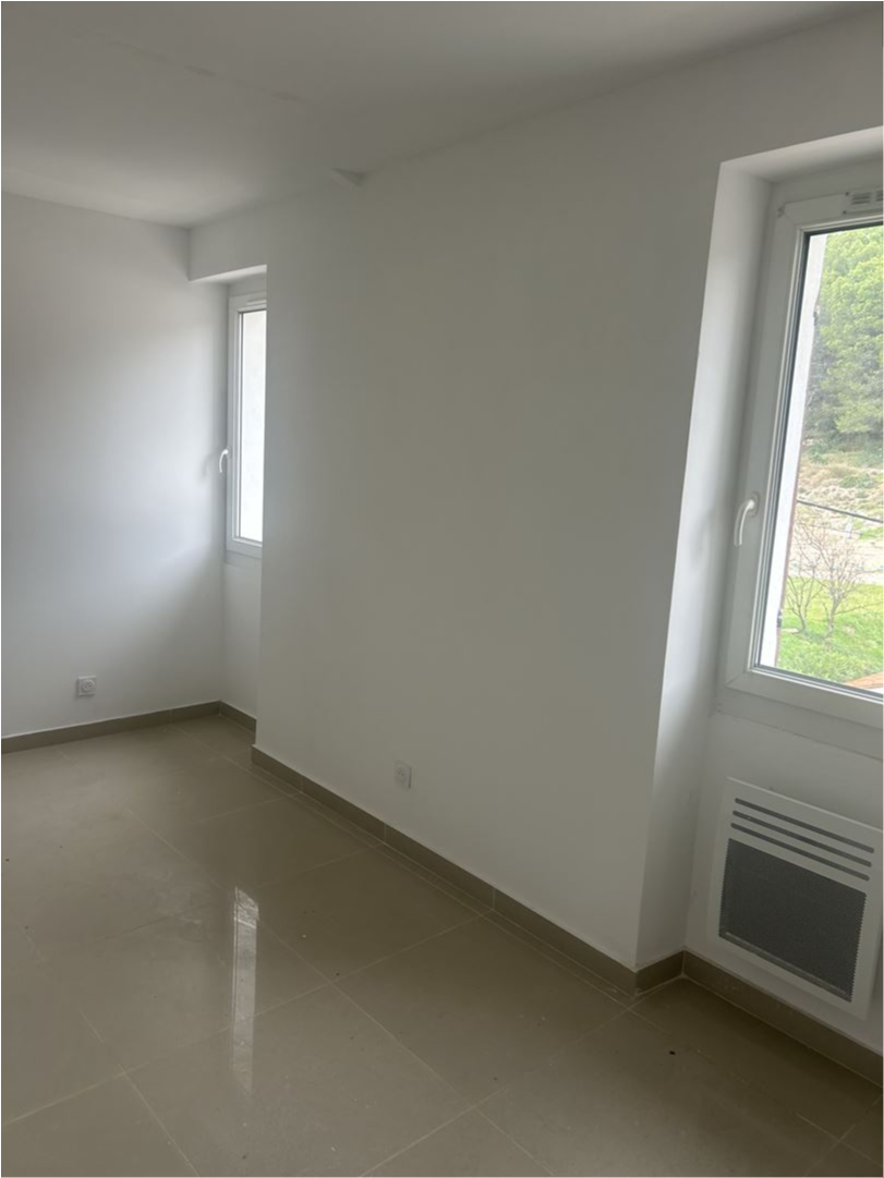 T2 - 32 m² - 2 pièces — photo 5