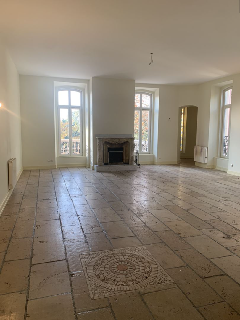 Immeuble - 1400 m² - 12 pièces — photo 7