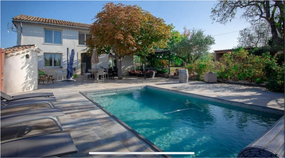 Maison Contemporaine - 210 m² - 6 pièces — photo 8