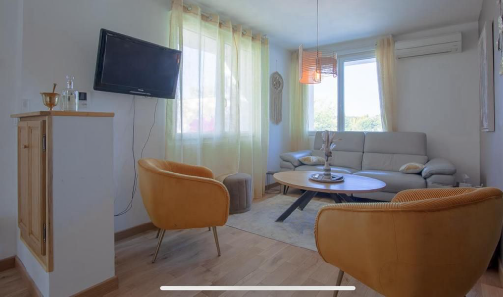 Maison Contemporaine - 210 m² - 6 pièces — photo 9