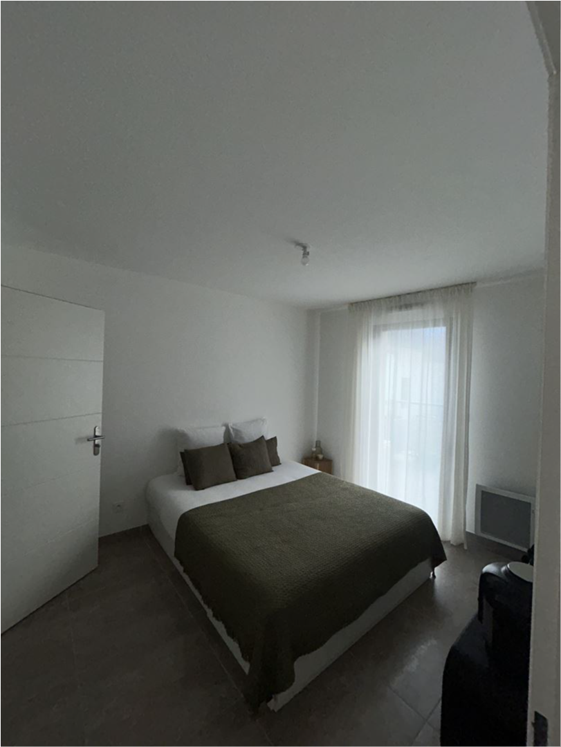 T4 - 92 m² - 4 pièces — photo 2