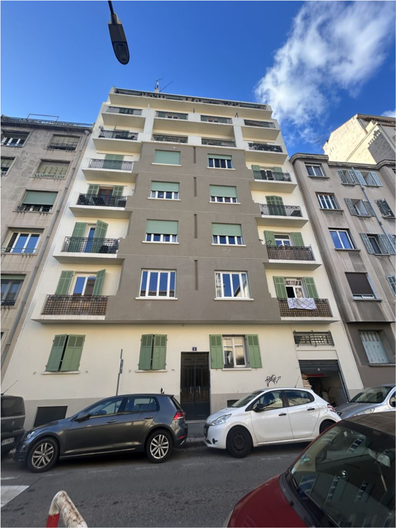 Studio - 28 m² - 1 pièce - Photo 1