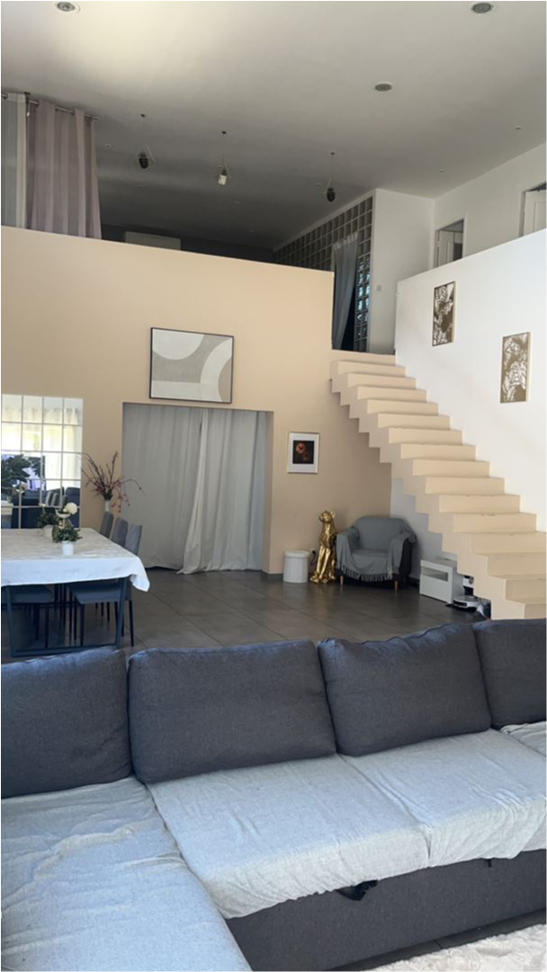 Propriété - 210 m² - 11 pièces — photo 6