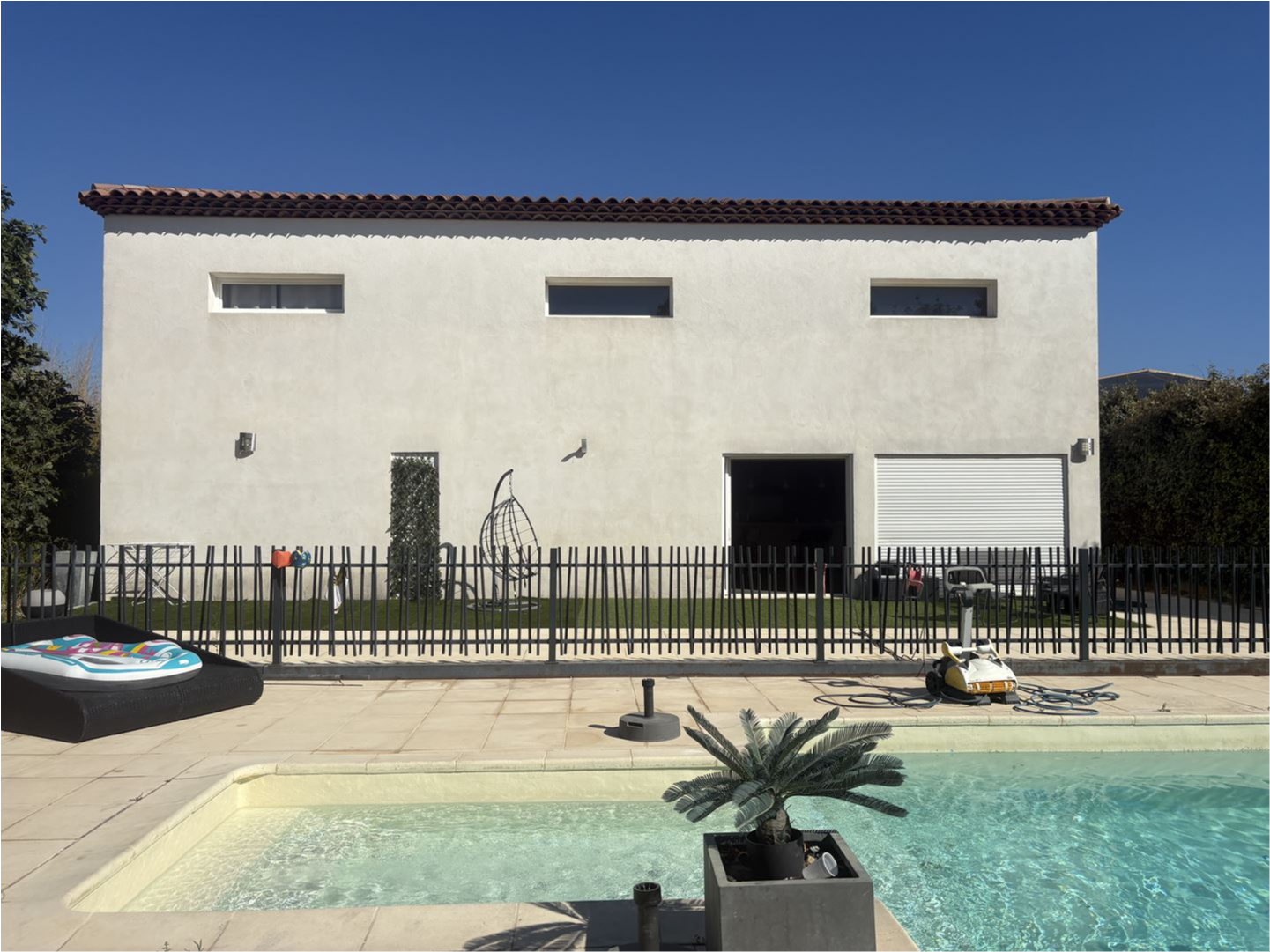 Propriété - 210 m² - 11 pièces - Photo 1