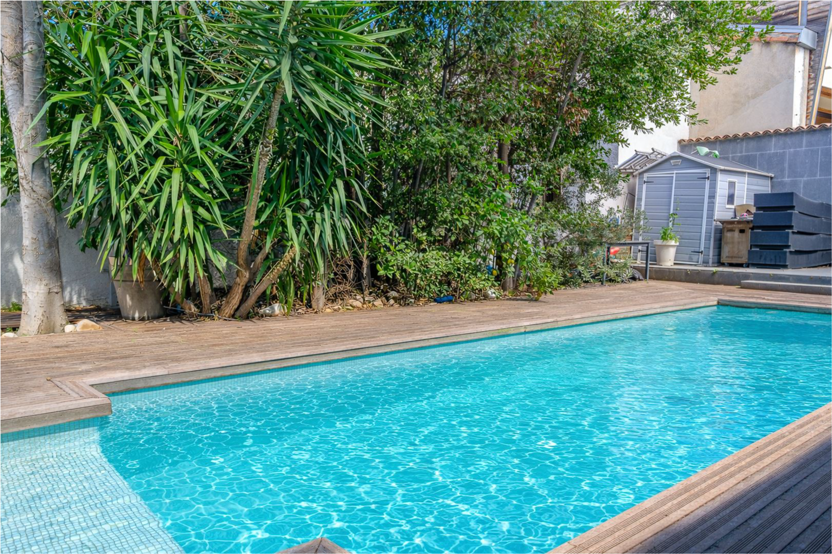 Propriété - 350 m² - 10 pièces - Photo 1