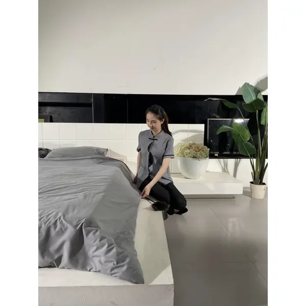bd-mo-036 設計中國鈕扣家政制服訂購短袖家政制服真人試穿家政制服工廠|制服展示圖