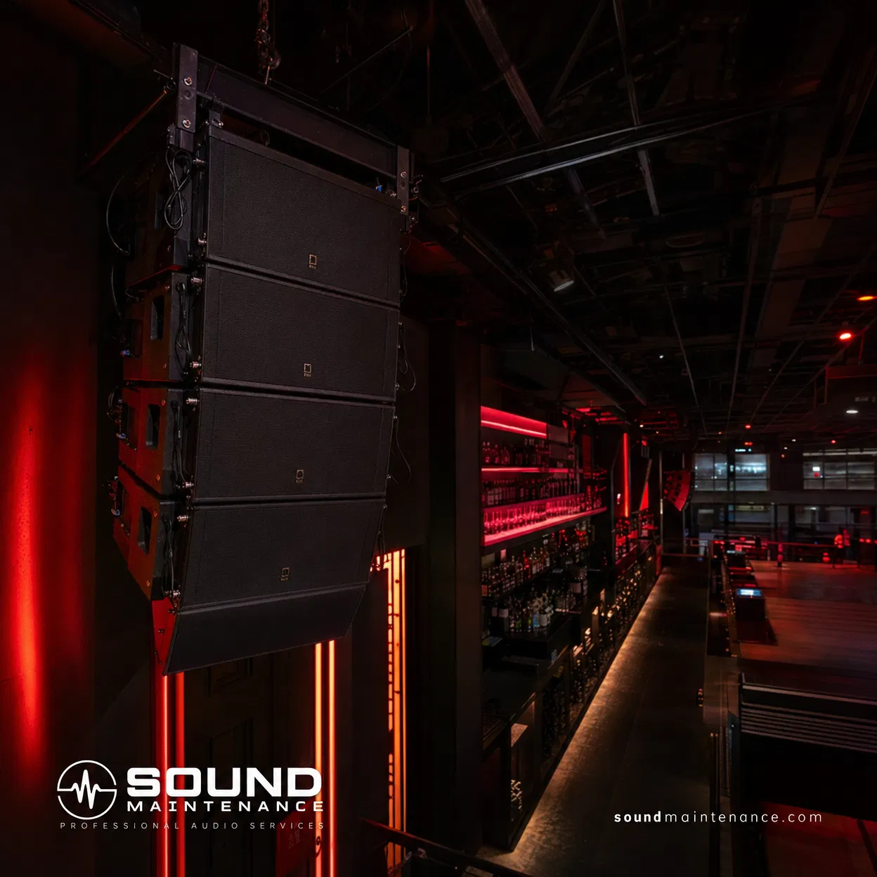 Después: instalación profesional de parlantes line array
