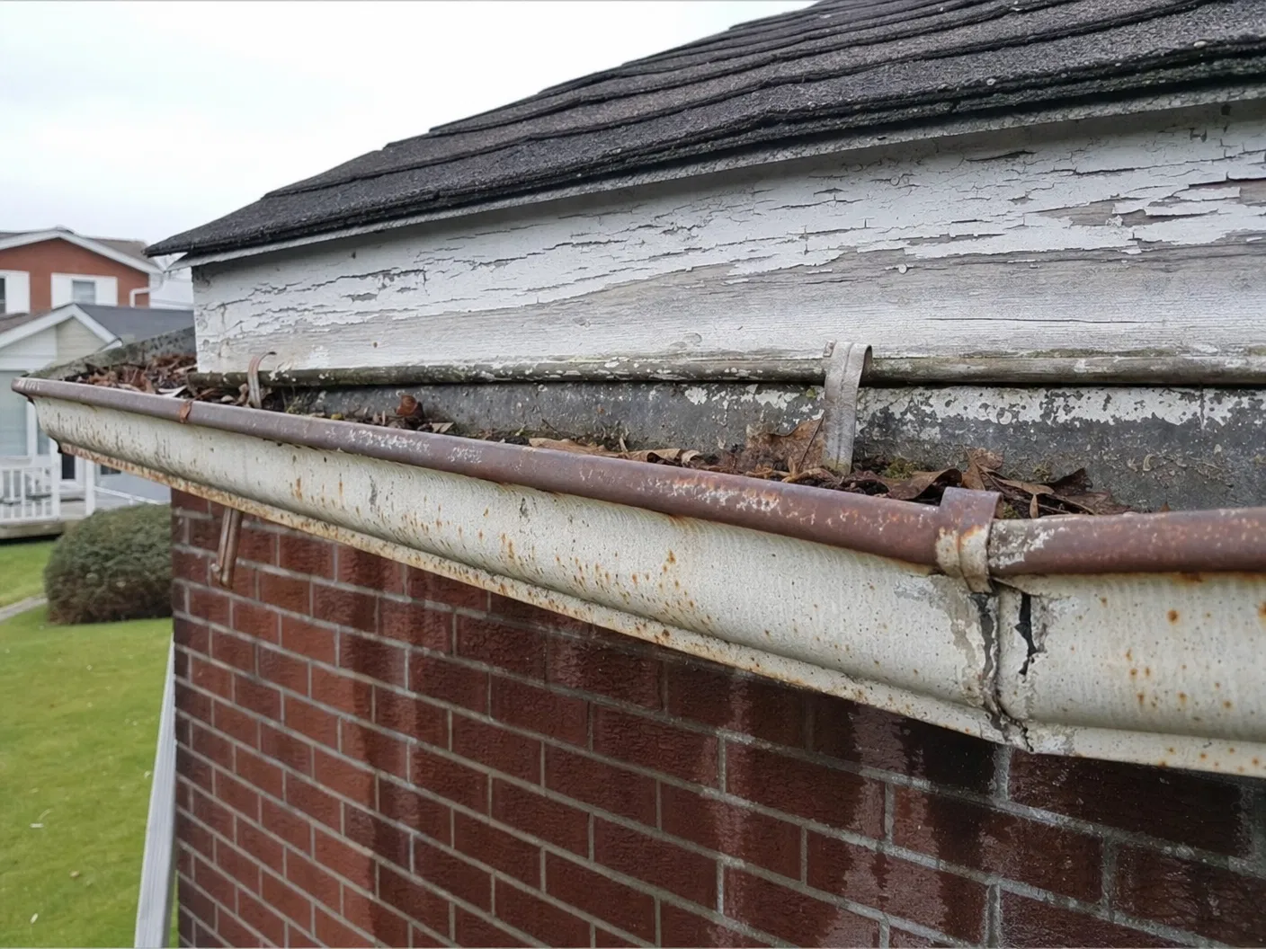 Before eavestrough repair