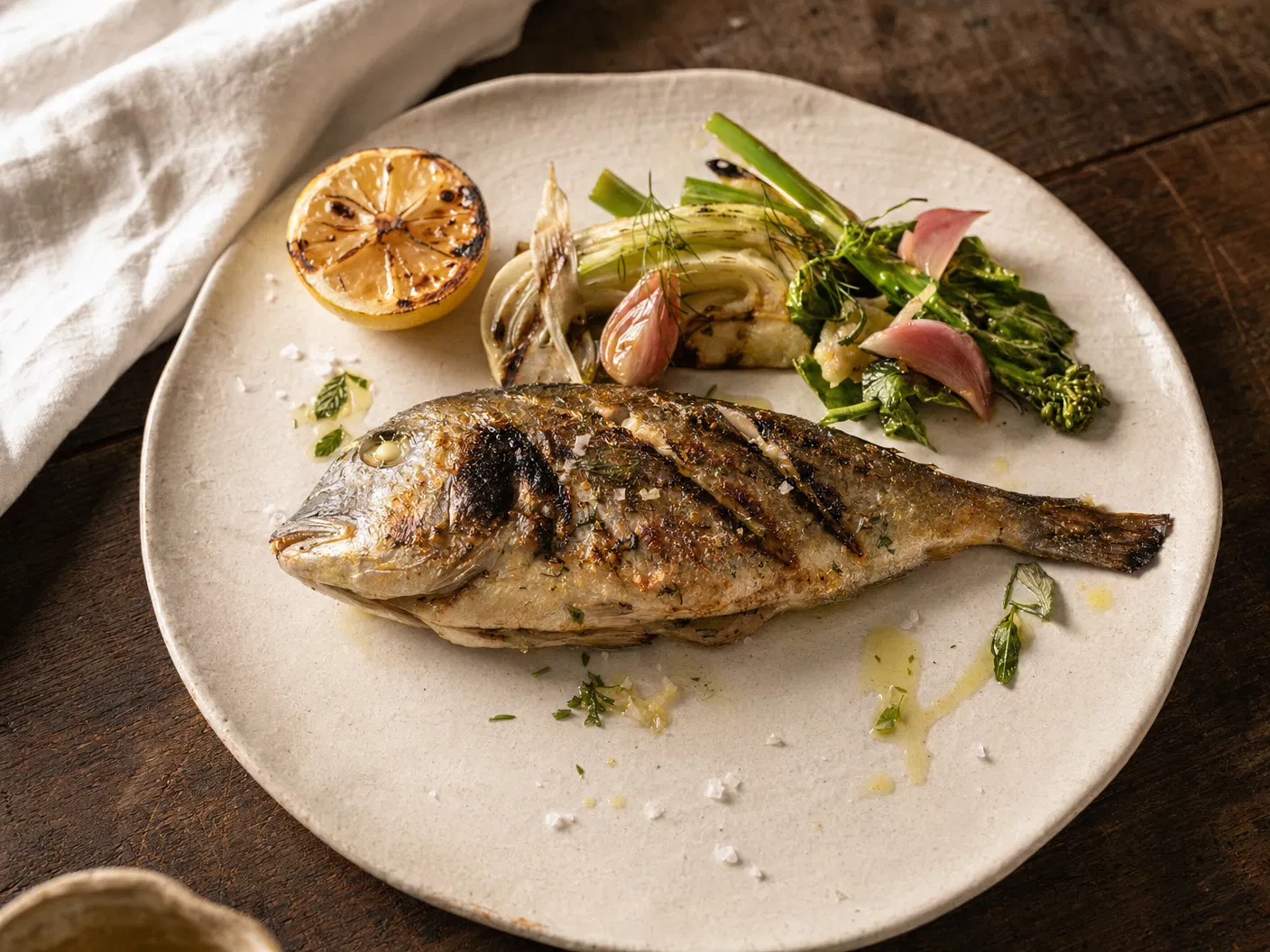 連子鯛のグリルと旬野菜の一皿