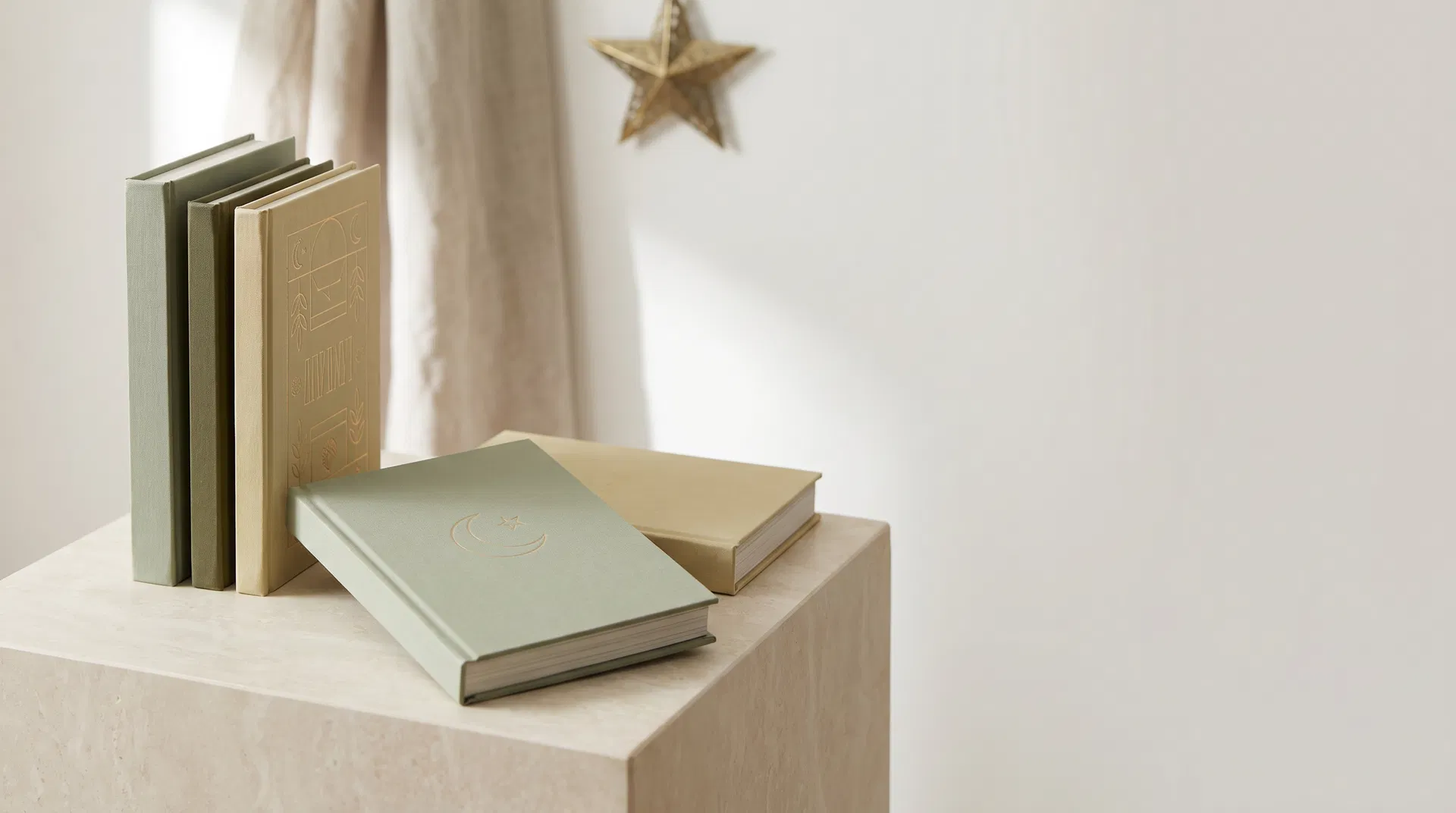 Premium Little Muslim Stories hero background