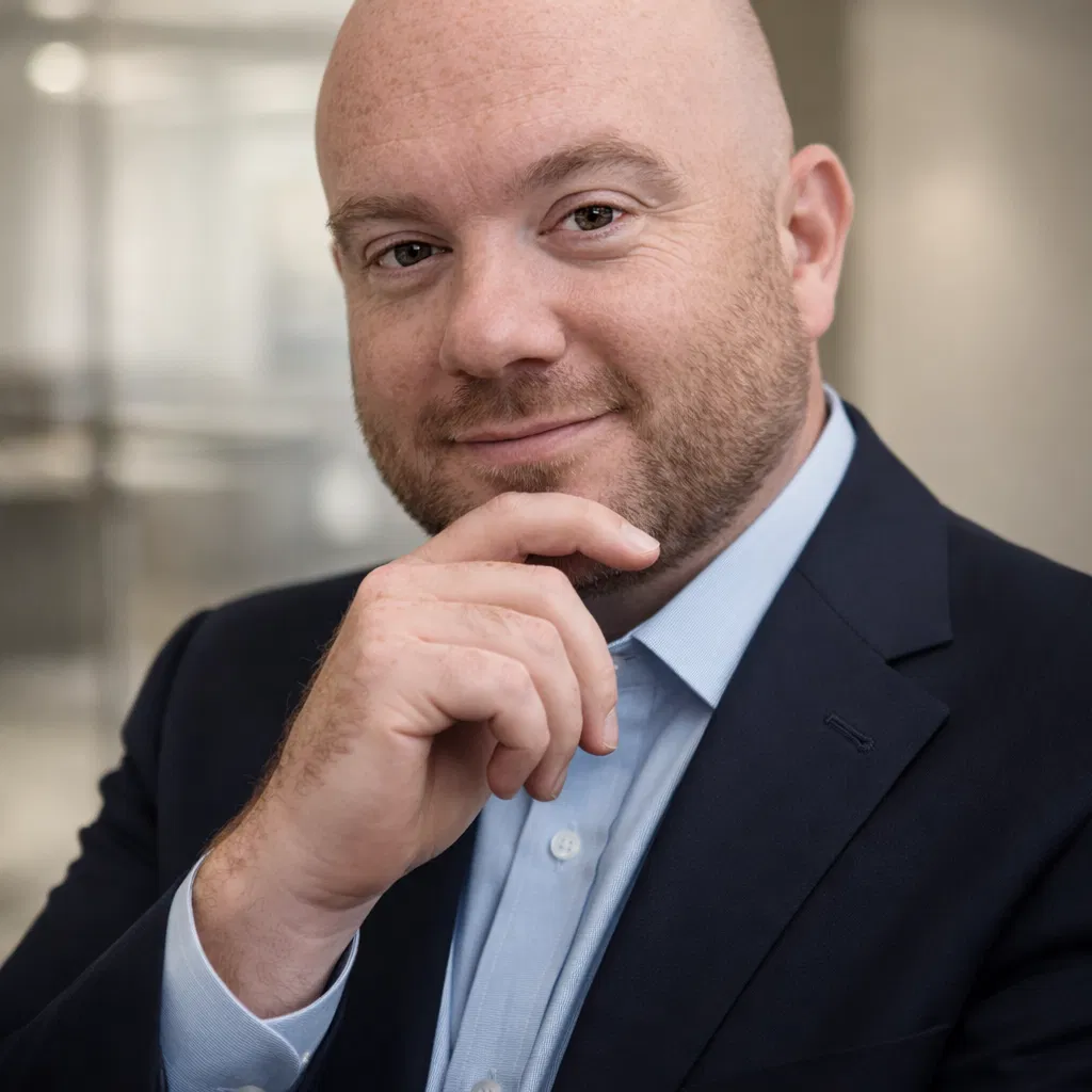 HR consultant in a warm consultation meeting