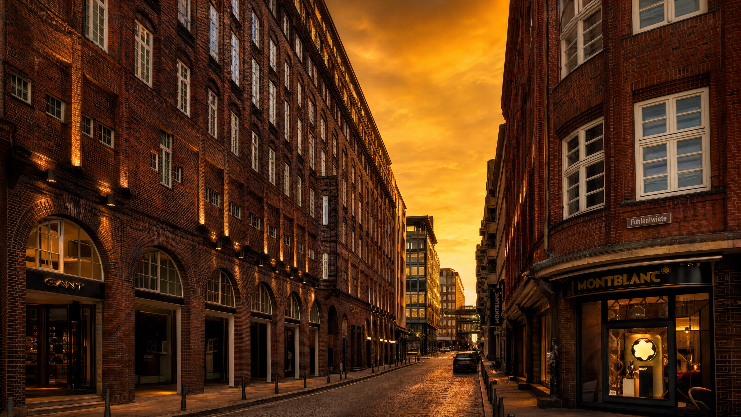 Hamburg Fuhlentwiete Kontorhausviertel bei Sonnenuntergang