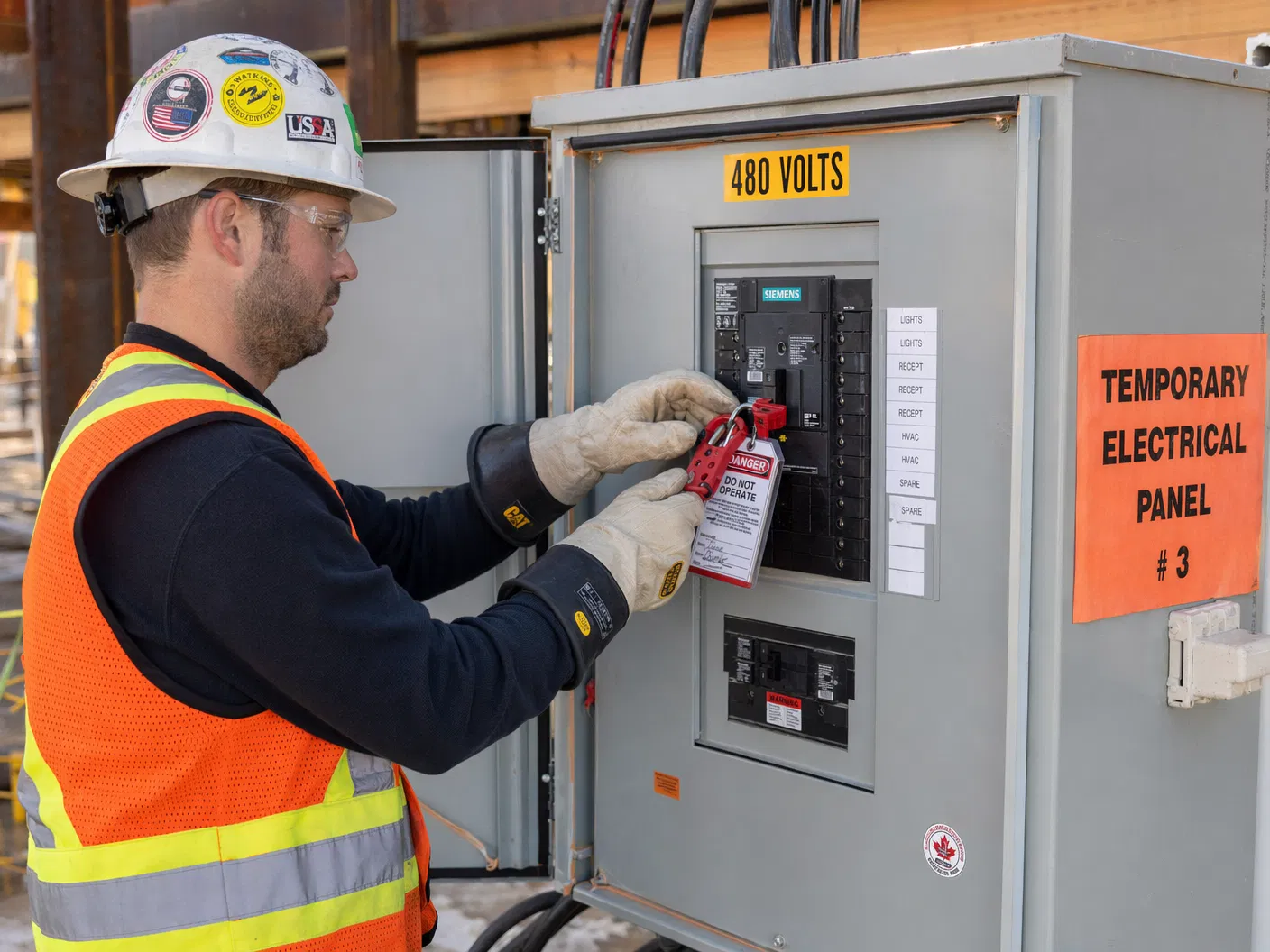 חשמל באתר בנייה