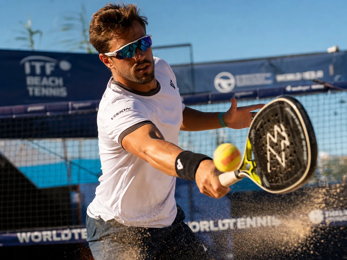 Beach Tennis