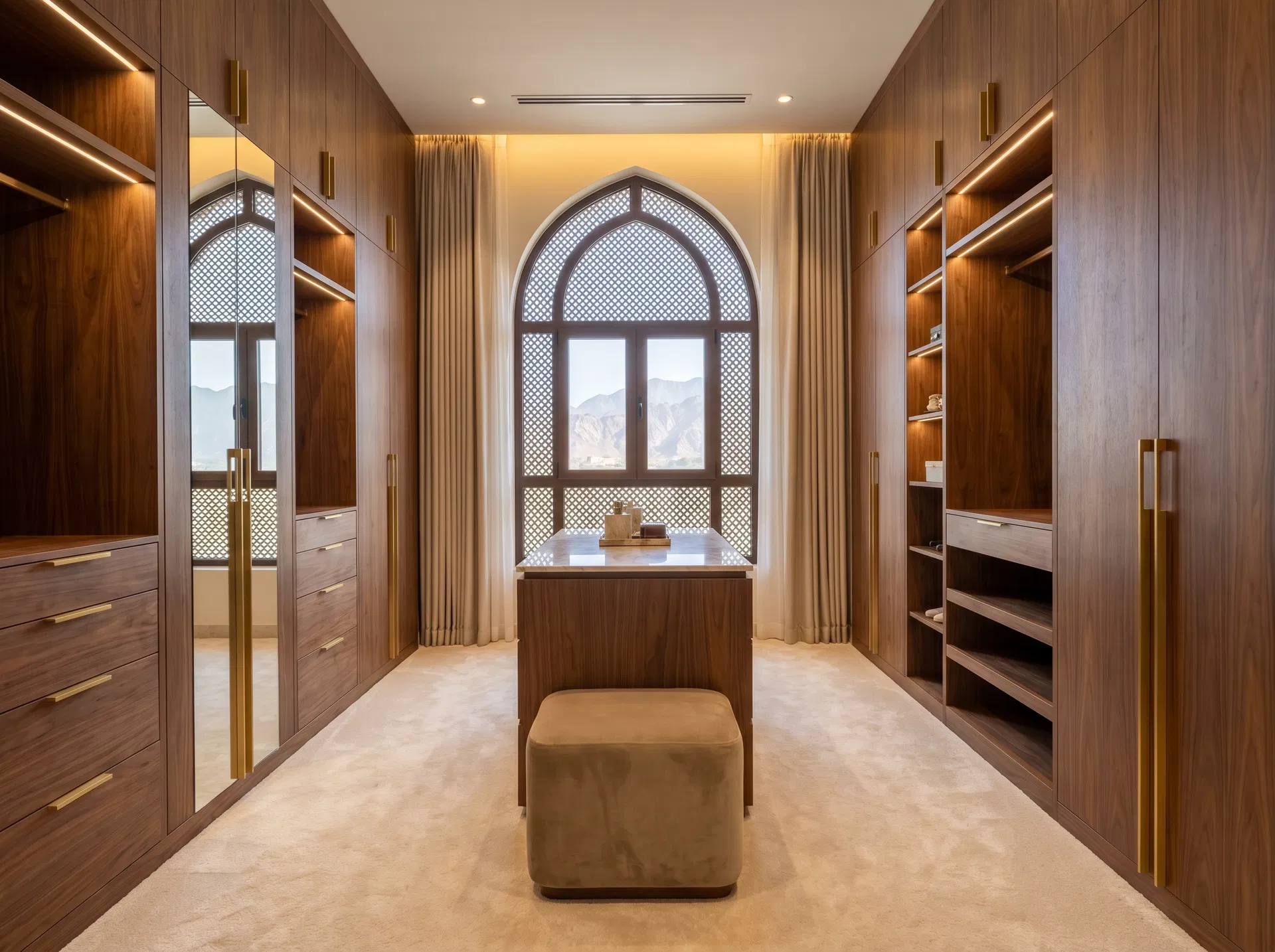 خزانات الملابس