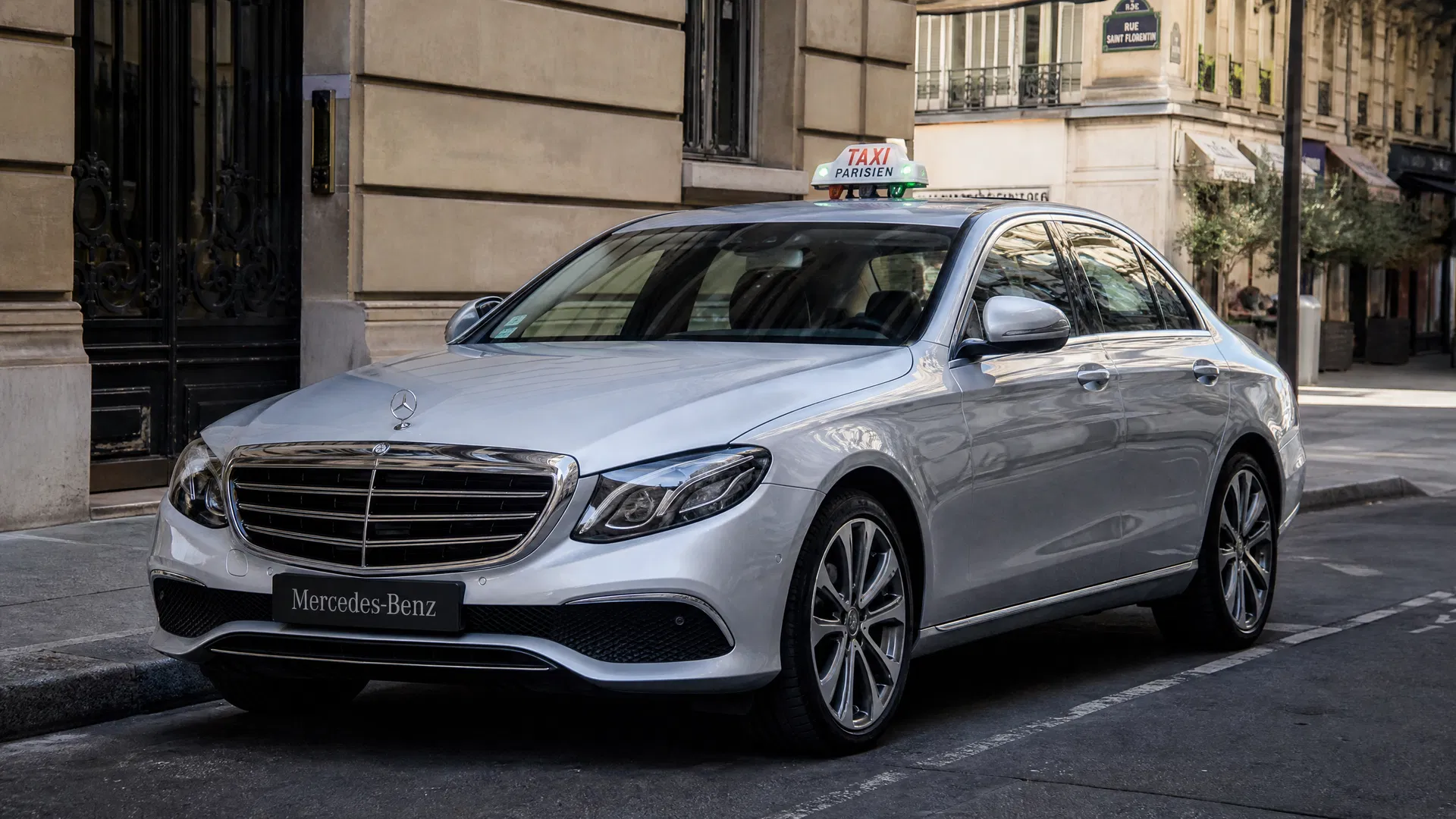 Mercedes Taxi