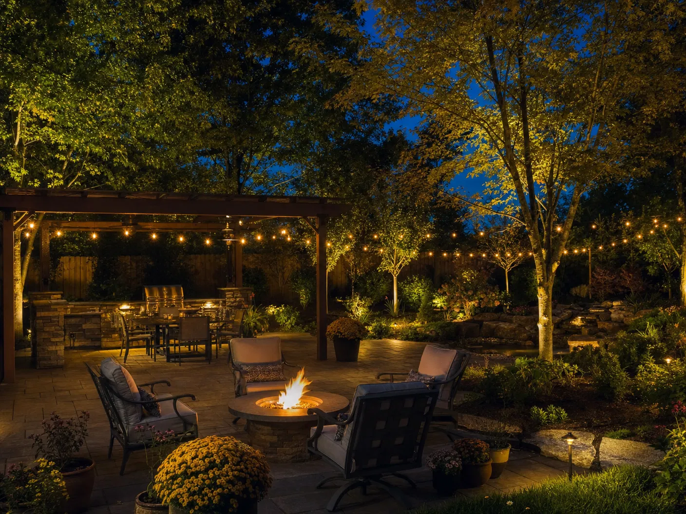 Lighting & Ambiance