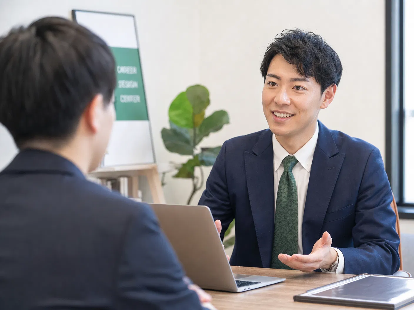 キャリアアドバイザーとの相談