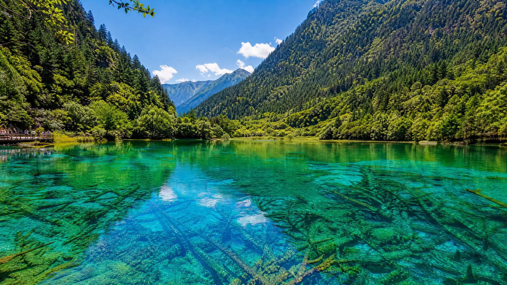 Jiuzhaigou (九寨溝) — China travel destination